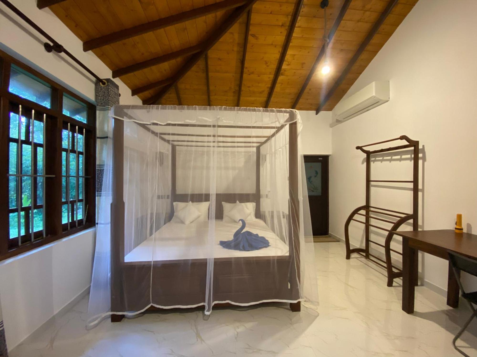 See Turtle Villa Тангалла Экстерьер фото